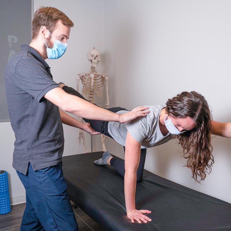 Effective neck pain treatment in Calgary - Divergent Health